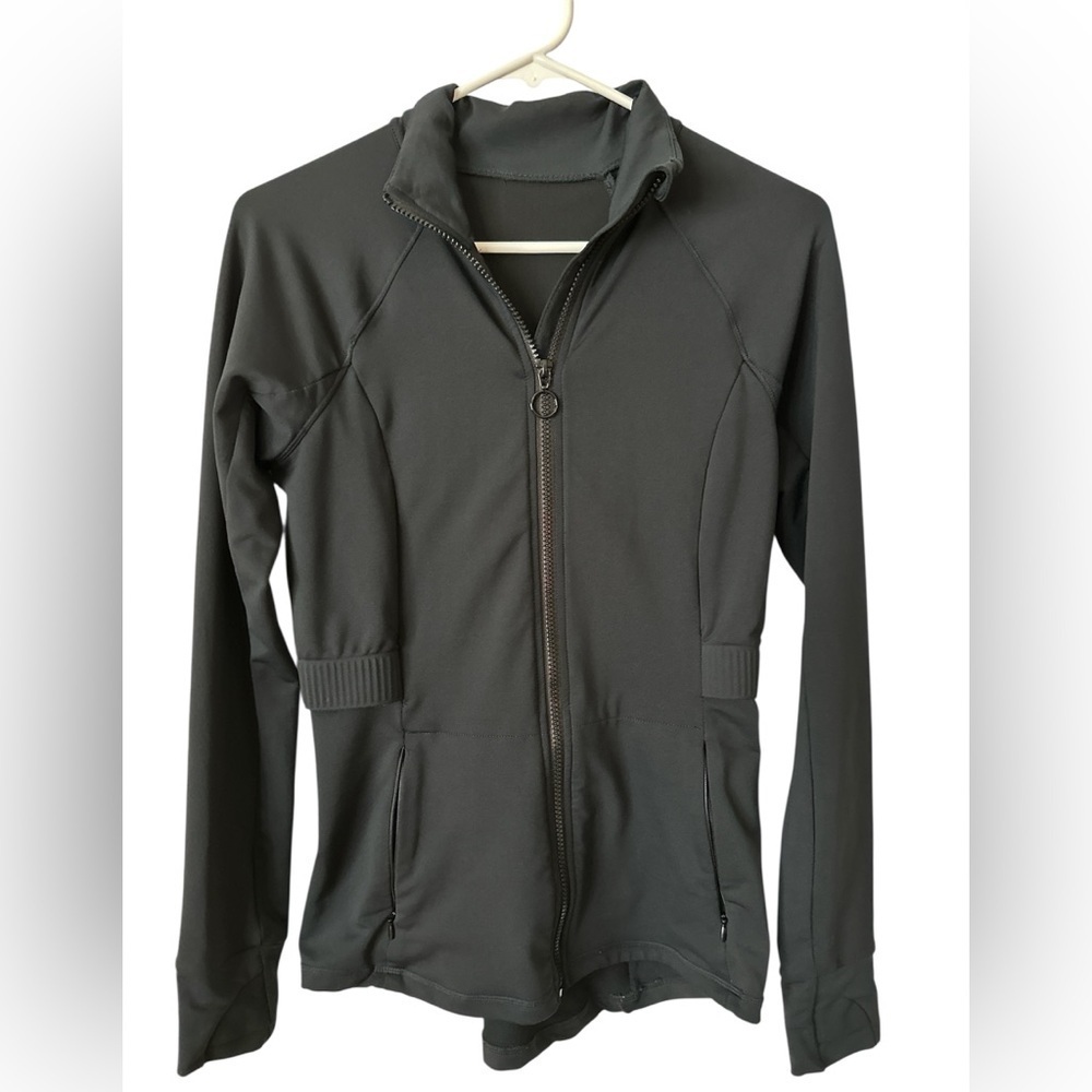 Fabletics Trinity Performance Jacket, size S - Picture 3 of 6